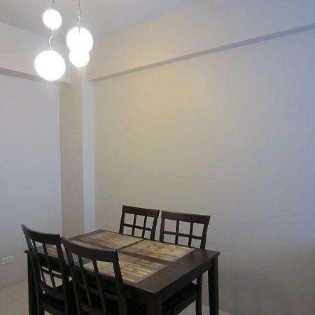 מנילה Palm Tree - Genlex Condominium מראה חיצוני תמונה